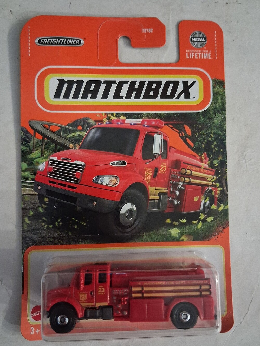 2024 Matchbox #76 Freightliner M2 106 RED | MATCHBOX FIRE DEPT